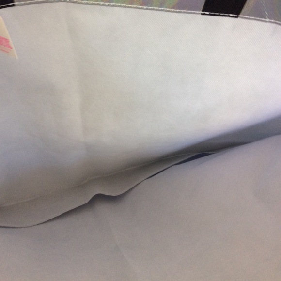 NWT VICTORIAS SECRET PINK HOLOGRAPHIC REUSABLE LARGE TOTE NWT - Picture 7 of 7